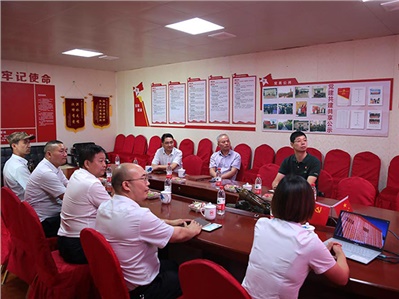 长沙市直机关工委副主任徐克娇一行莅临汉坤调研考察