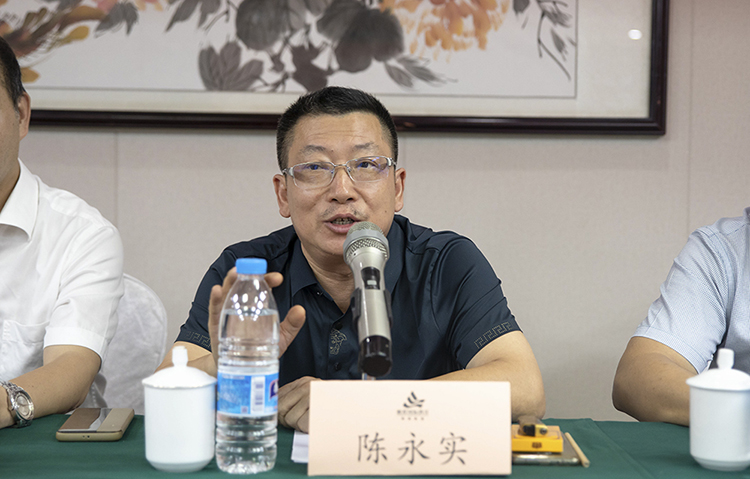 湖南省发改委优化办主任陈永实发表讲话 湖南省发改委优化办主任陈永实发表讲话